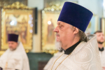 Епископ Софроний и благочинные епархии молились за Рождественским молебном в городе Белгороде