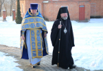 В день празднования Иверской иконы Божией Матери епископ Софроний совершил Литургию в Знаменском храме села Красный Куток