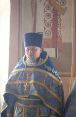 В день празднования Иверской иконы Божией Матери епископ Софроний совершил Литургию в Знаменском храме села Красный Куток