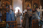 В день празднования Иверской иконы Божией Матери епископ Софроний совершил Литургию в Знаменском храме села Красный Куток