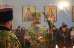 Епископ Софроний совершил всенощное бдение накануне праздника Входа Господня в Иерусалим