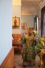 Епископ Софроний совершил всенощное бдение накануне праздника Входа Господня в Иерусалим