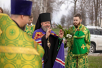 В праздник Входа Господня в Иерусалим епископ Софроний совершил Литургию в храме апостола Иакова города Губкина