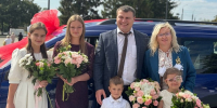 Многодетной семье Коневых из Губкина подарили автомобиль - Gubkin.City